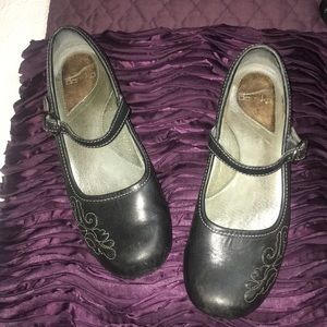 Dansko clogs black leather